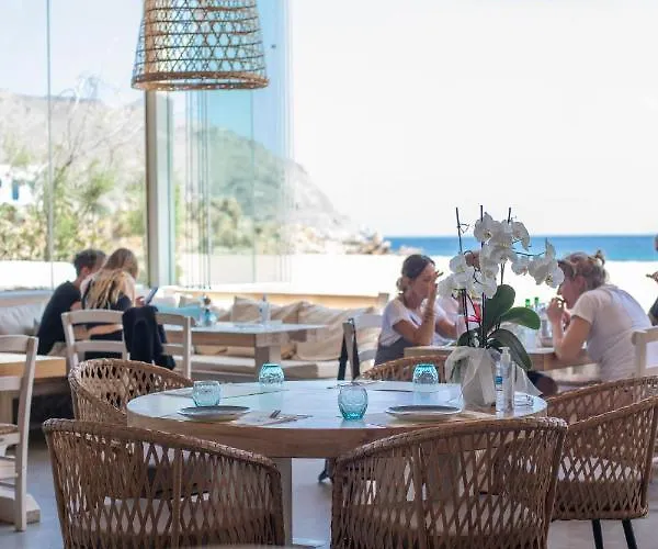 酒店 Ninemia Mykonos 阿格拉瑞